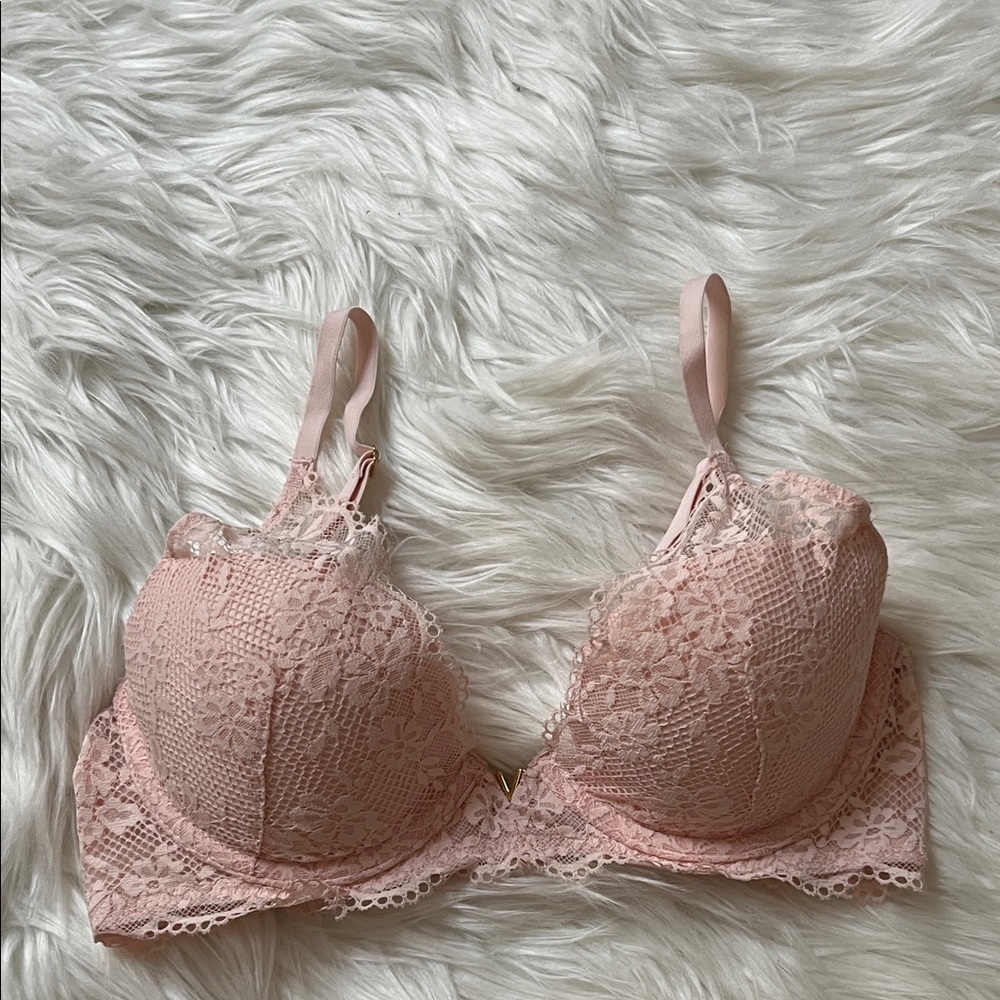Victoria’s Secret Lace Pink Bra